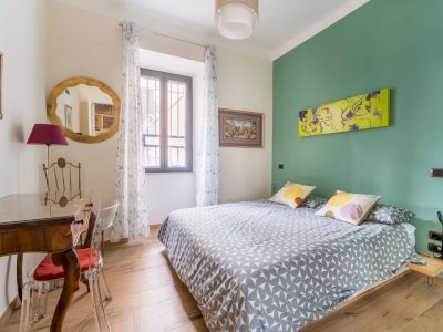 PIAZZA  SAN  GIOVANNI