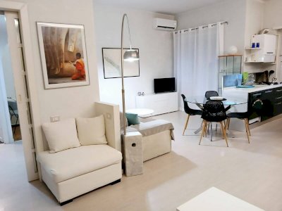 Comfortable Quiet 1-Bedroom with Private Garden