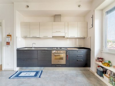 Casa ristrutturata affacciata su Garbatella storica