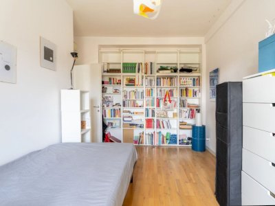 Casa ristrutturata affacciata su Garbatella storica