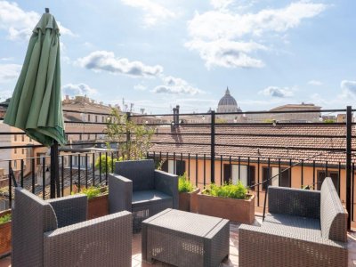 Unique view over St. Peter's Dome!
