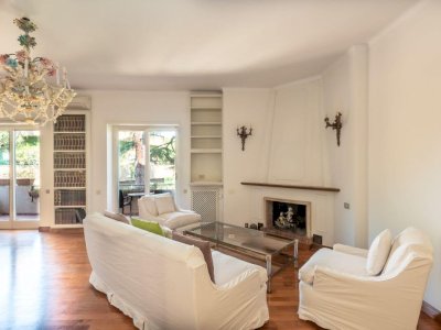 Aventino, central and surrounded by greenery