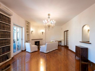 Aventino, central and surrounded by greenery