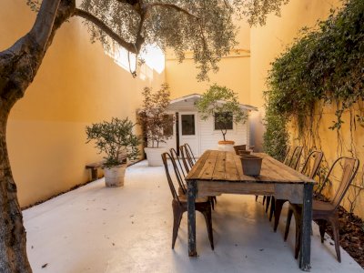 Giovanni da Castel Courtyard