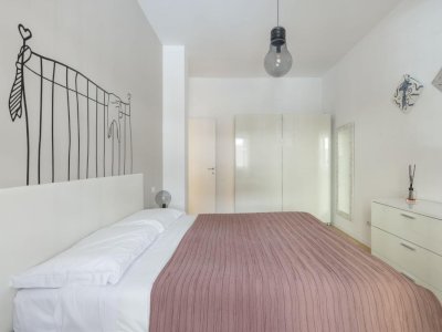 1 BR Apartment in Via Scalia