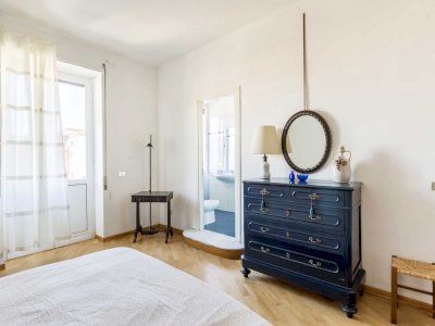 Luminous Home with Magical Views of St. Peter’s Basilica