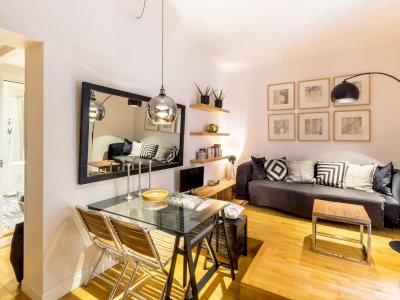 Stylish 1-Bedroom on Via Merulana