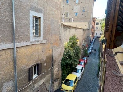 VIA DEI PANIERI - TASTEVERE