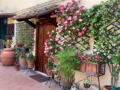 PIAZZA DELLA QUERCIA - CAMPO DE' FIORI