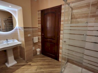 VIA VALDEROA - ISOLA SACRA - FIUMICINO