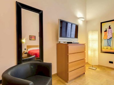 Cool apartment , 2 bedrooms , first floor