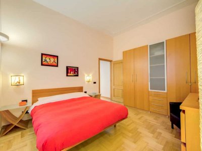 Cool apartment , 2 bedrooms , first floor