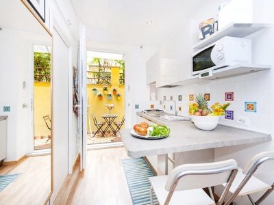 TERMINI BLUE STUDIO WITH OUTDOOR PATIO - near Metro and Station