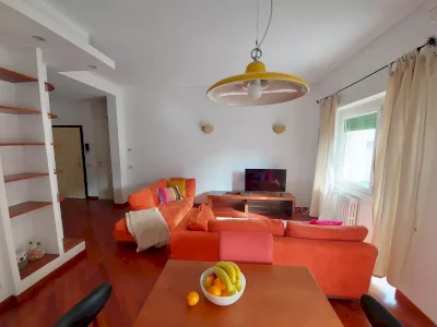 Cosy and Quiet Apartment in CITTA' GIARDINO - MONTESACRO