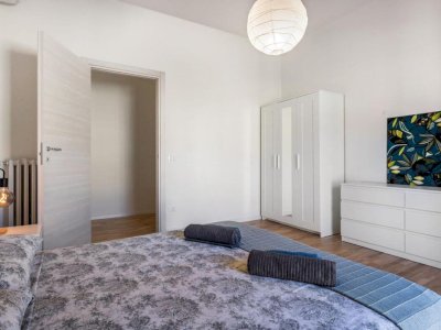 Cosy and bright 1 bedroom apartment with nice view