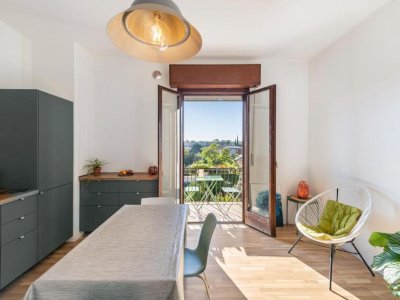 Cosy and bright 1 bedroom apartment with nice view