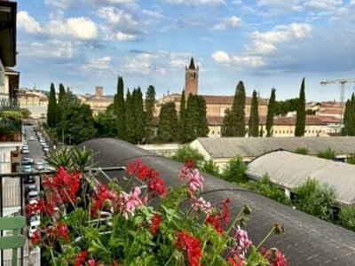 Cosy and bright 1 bedroom apartment with nice view