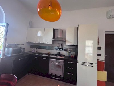 Fully furnished apartment in Rome